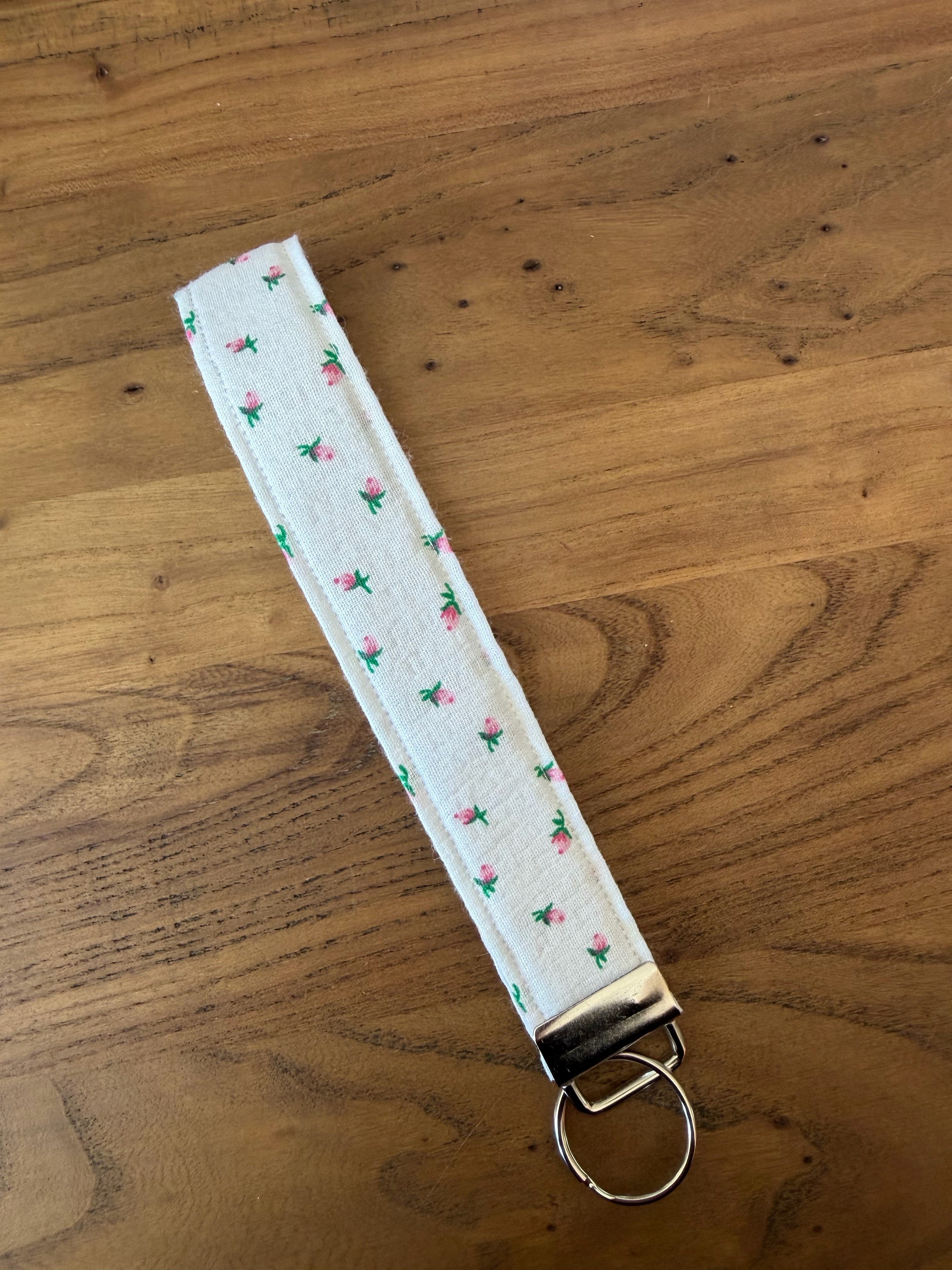Soft pink roses wristlet