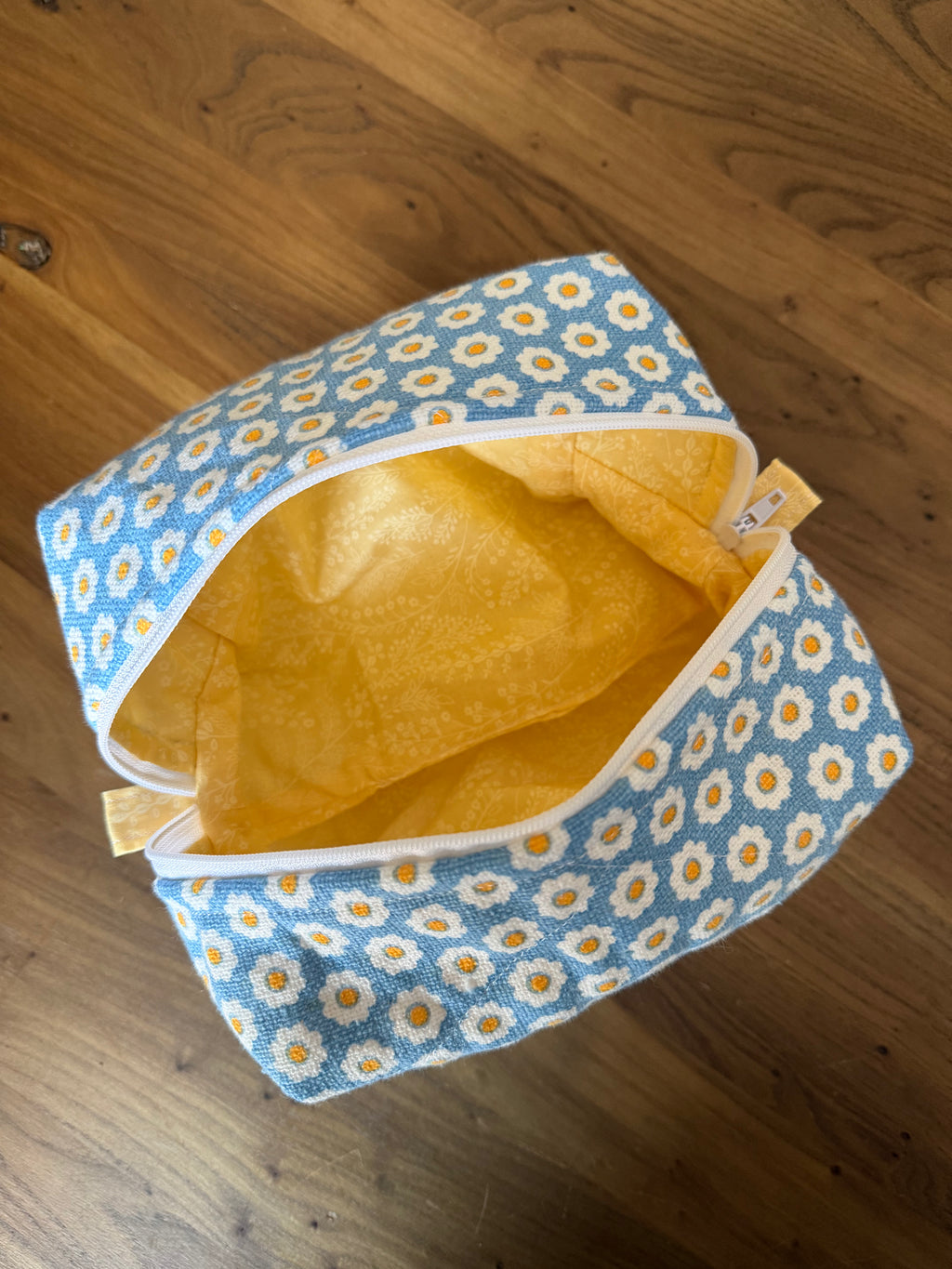 Bumble bee Makeup Bags
