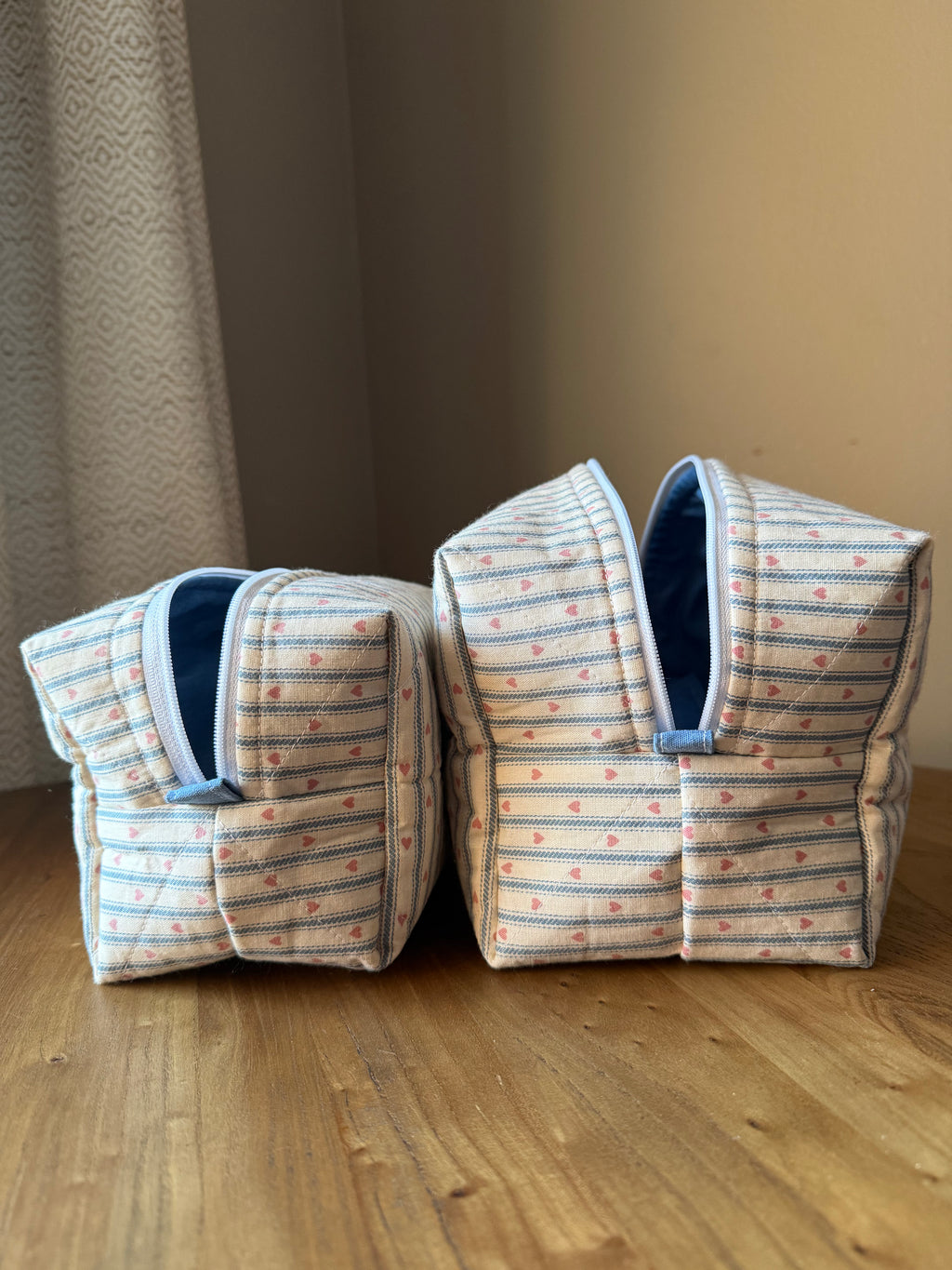Blue stacked heart Makeup Bags