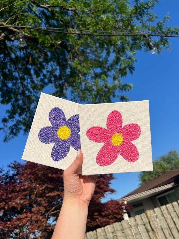 Flower rhinestone art