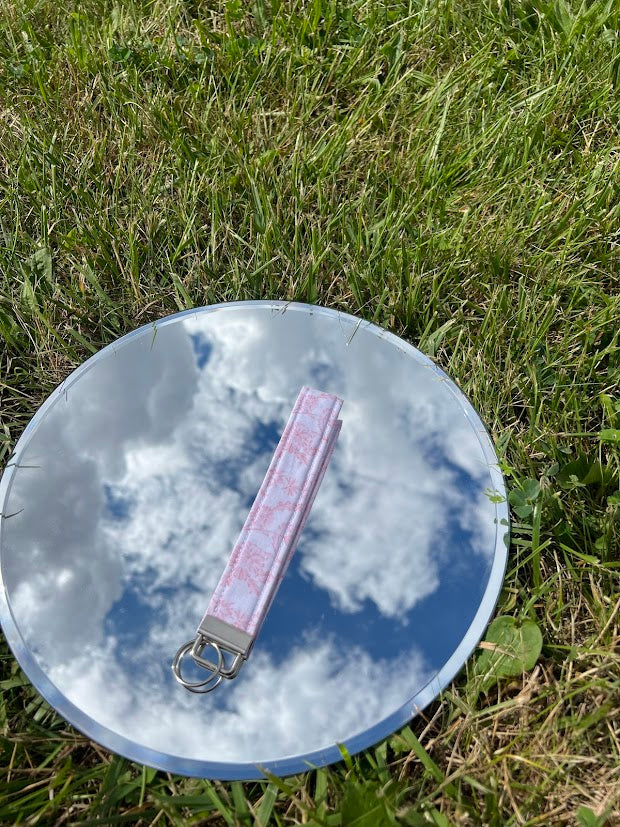Vintage pink wristlet