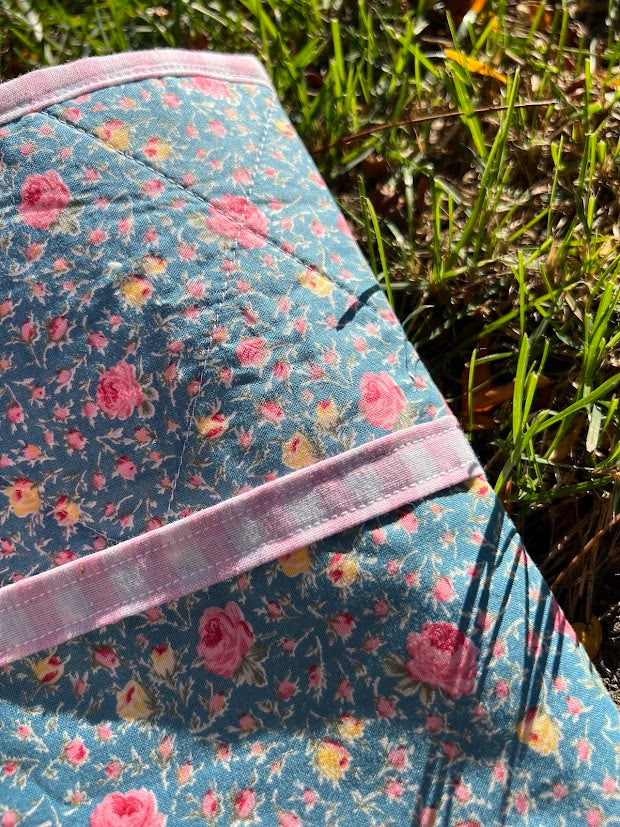 Pink floral gingham Kindle sleeve