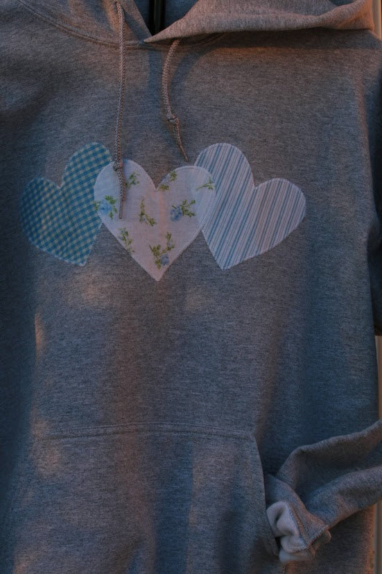 Heart Cluster - L Hoodie