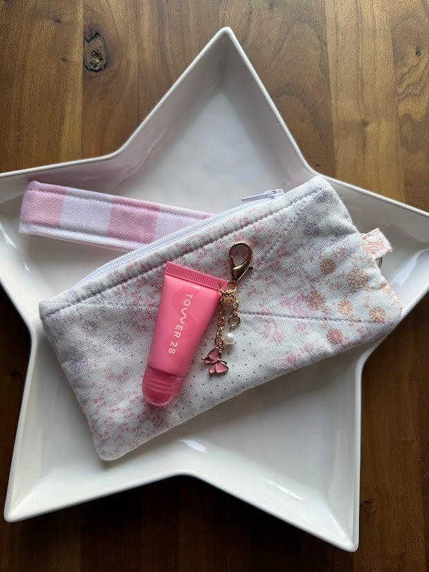 Spring wallet bundle